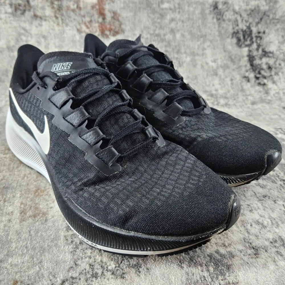 Nike Air Zoom Pegasus 37‎ Running Shoes Mens 9 Black BQ9646-002 Low Top Sneaker